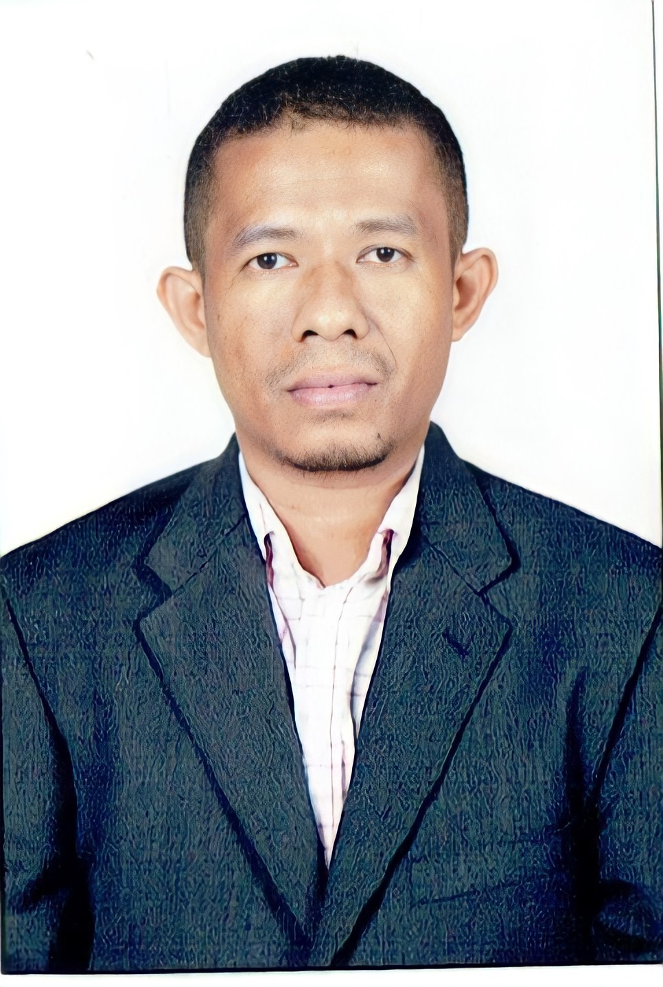 Foto profil Dr. Petrus Wolo, ST., MT